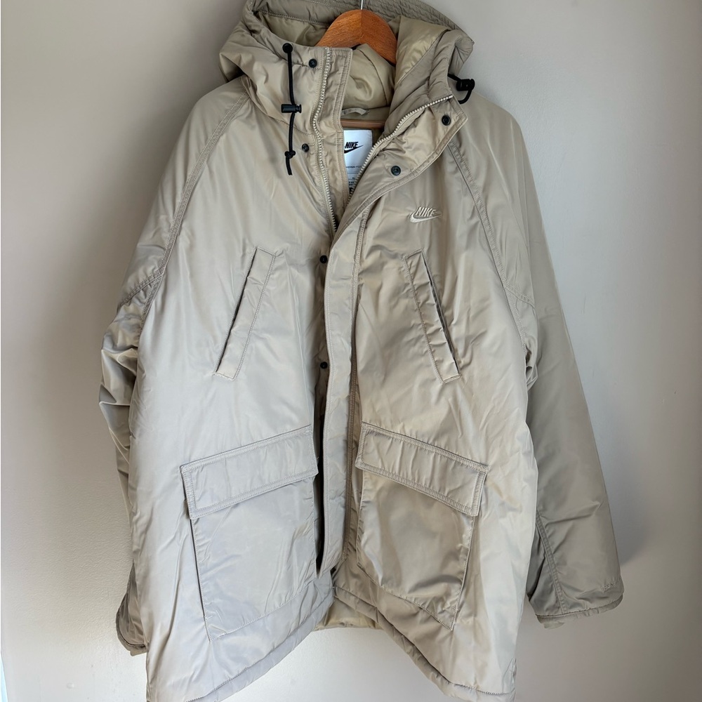 Nike Men's Beige Puffer Coat